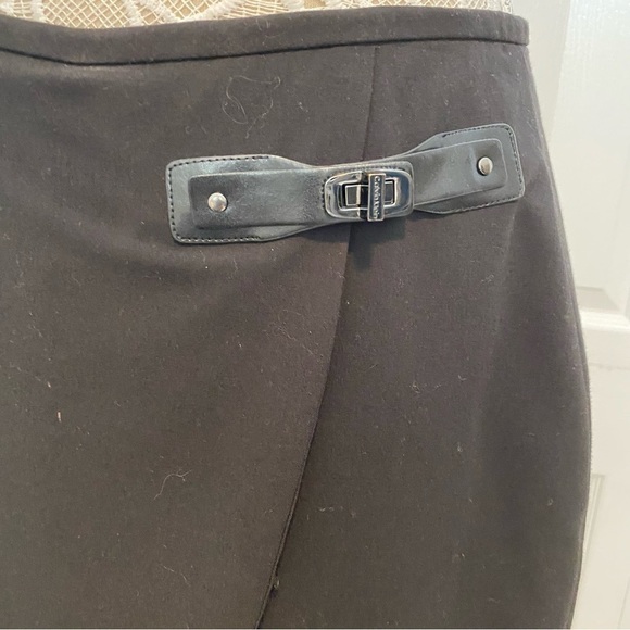 Calvin Klein Black Pensil Lined Midi Wrap Strech Skirt with Silver Buckle size 8 - Picture 4 of 10